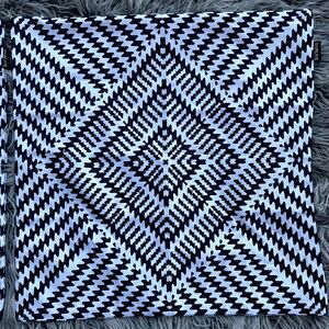 NIB 2 Pack Tree Wool Cushion Pillow Covers 18x18 Cotton Navy White Geometric